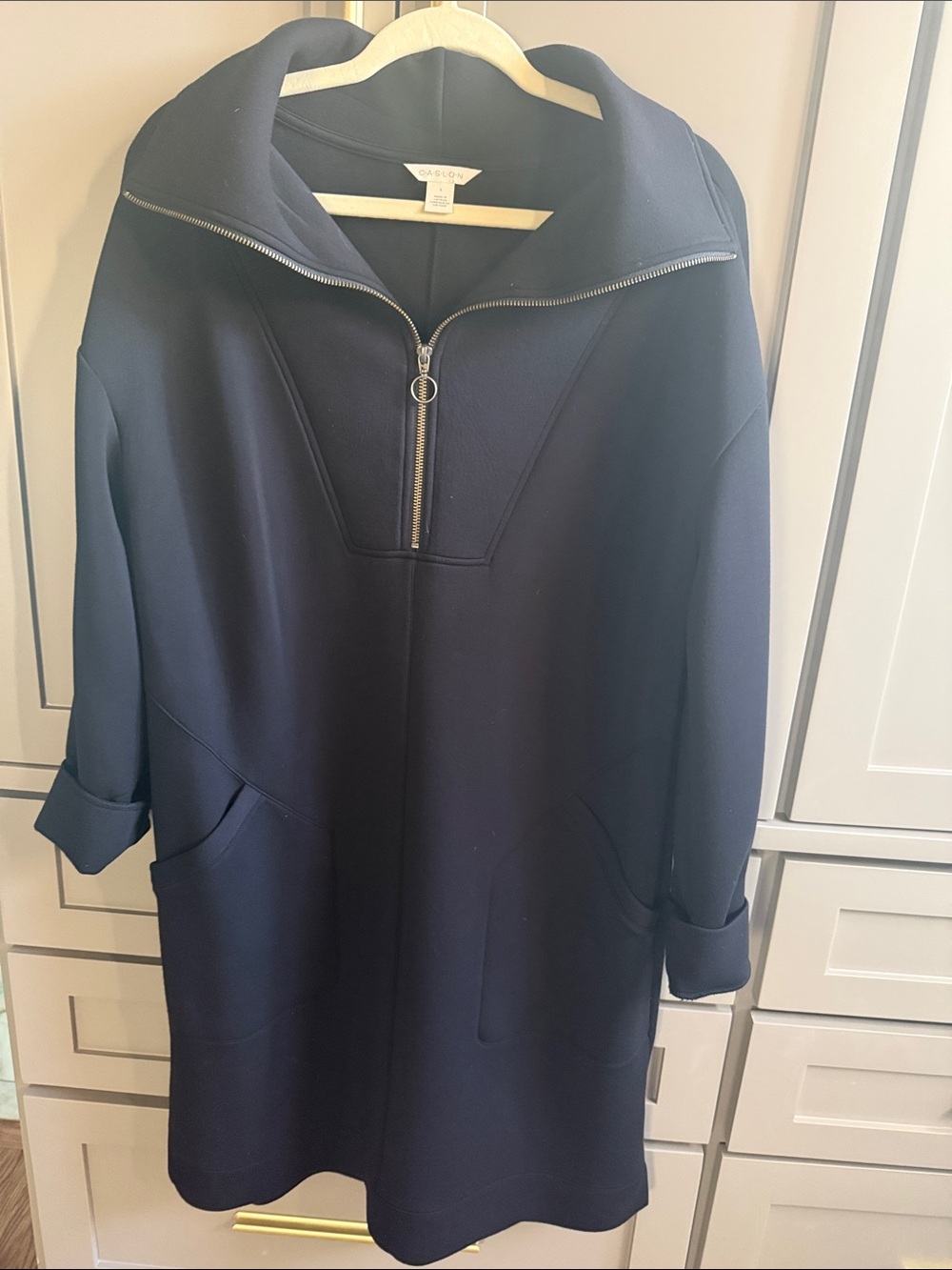 Caslon Women’s Black 1/4 Zip-Front Pullover Dress
